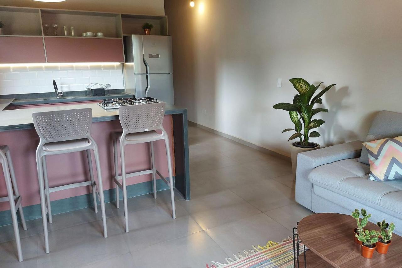 Sapeca - Novo Flat C/ Piscina, 50Mts Da Praia, Churrasqueira Privativa, Ar Con, Wi-Fi, Netflix, Garagem Araquari Eksteriør billede